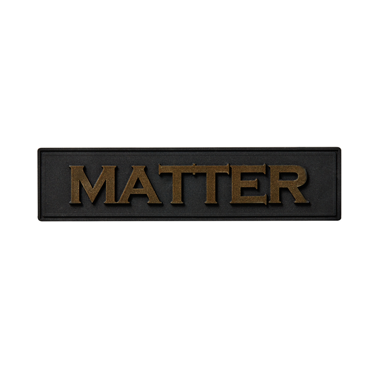 Create unique, personalized iron-on names for your clothing and accessories. 